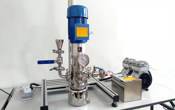 Máquina Mezcladora Emulsificadora